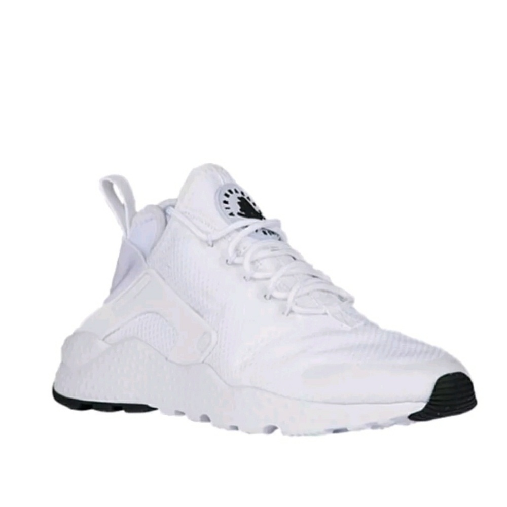 Pristine Nike Air Huarache Ultra Size 10